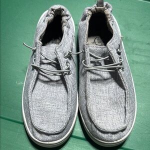 Sole Mates Gray Casual Sneakers with Textured Fabric